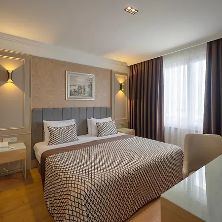 Porto & Hotell 5*
