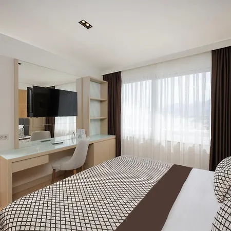 Porto & Hotell Antalya