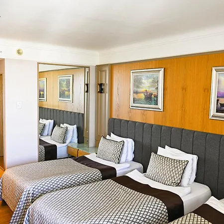 Hotell Porto & 5*