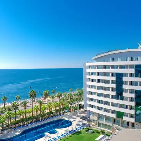 Ξενοδοχείο Porto & 5*